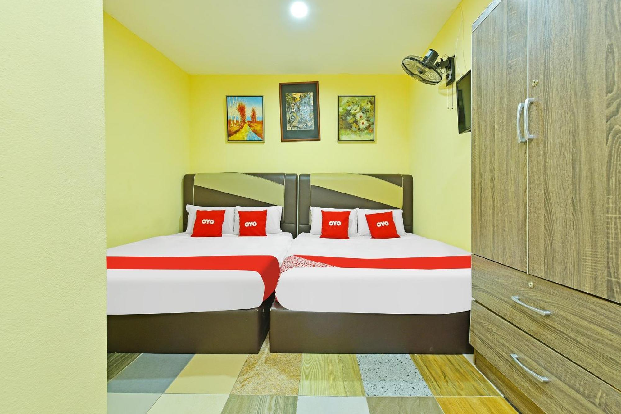 Oyo 873 Bamboo Inn Batu Feringgi Exterior foto