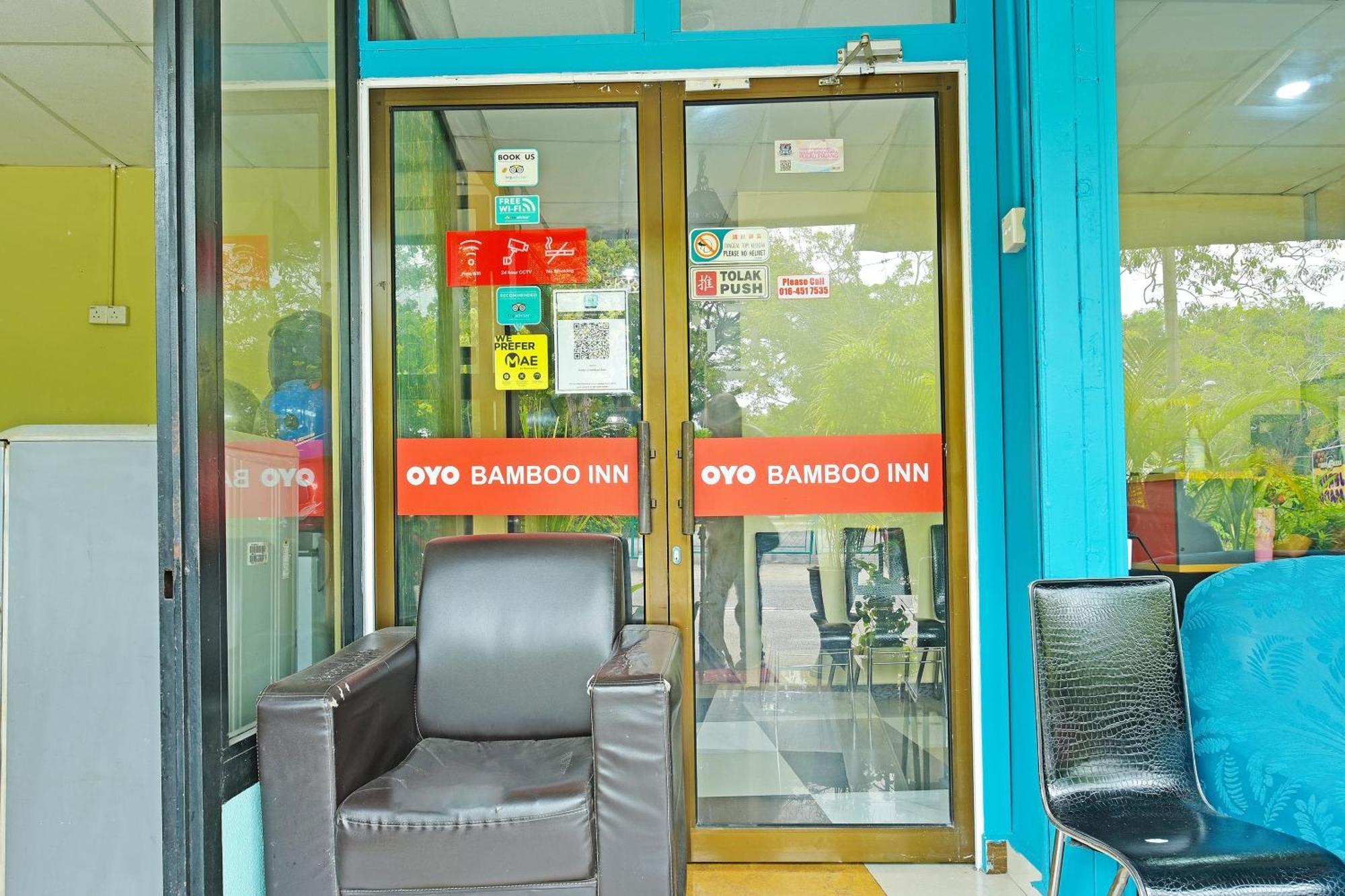 Oyo 873 Bamboo Inn Batu Feringgi Exterior foto